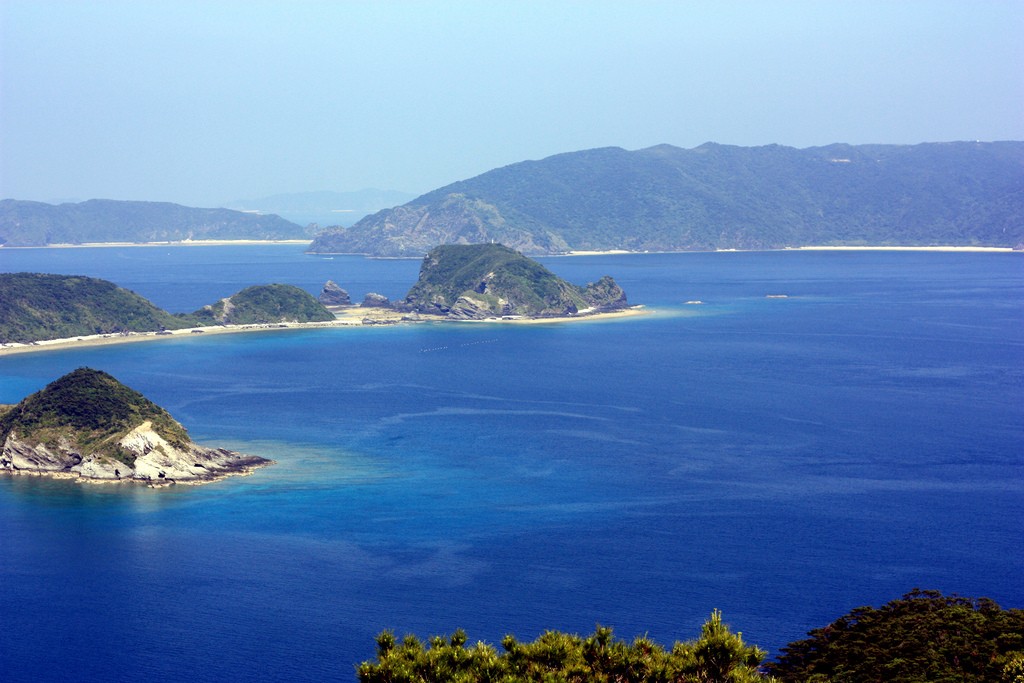 【慶良間諸島】渡嘉敷島・座間味島・阿嘉島・慶留間島の世界を魅力する美しさ！