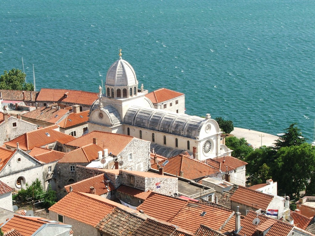 【クロアチア・シベニク】教会の鐘の音が鳴り響く街を訪ねてみよう！