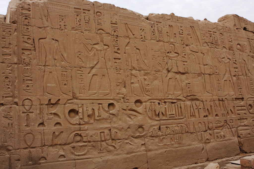 エジプト世界遺産テーベの見どころまとめ！古代都市が目の前に蘇る大迫力の絶景