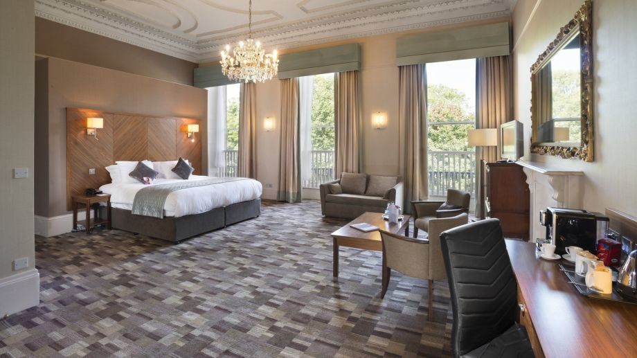 スコットランド・エディンバラおすすめ人気ホテル4選 ！伝統と格式ある歴史的建築ホテルで快適ステイを