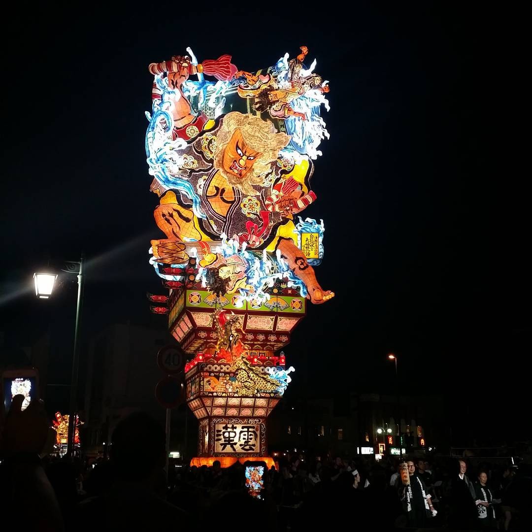 青森三大ねぶた祭りの見どころ大特集！青森ねぶた、弘前ねぷた、五所川原立佞武多の熱気の秘密