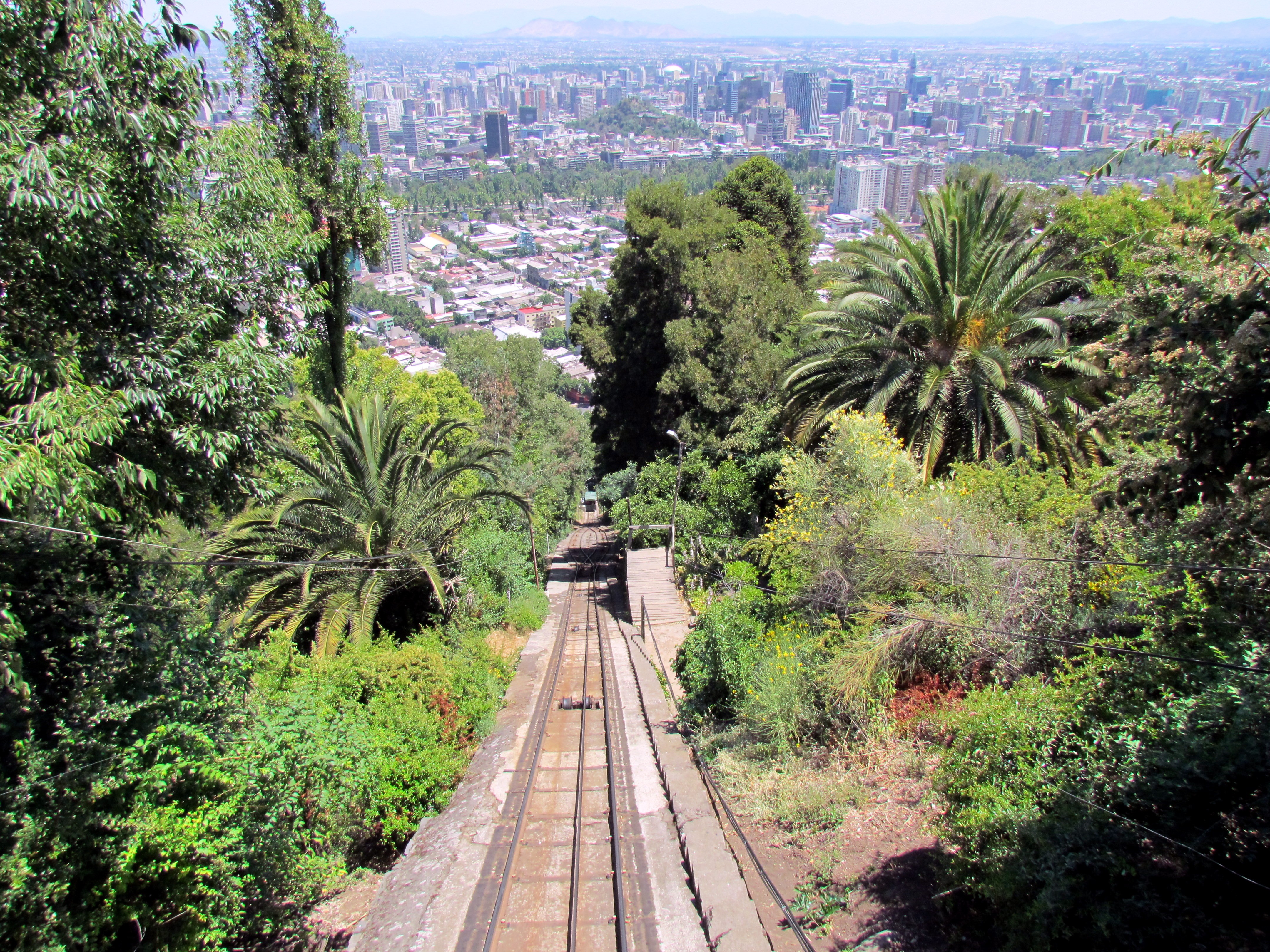 チリの首都サンティアゴの自然豊かな観光スポット3選！自然を満喫出来るおすすめスポットへ