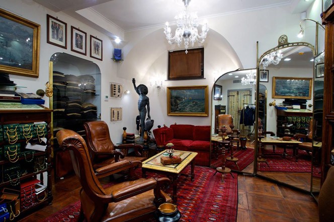 “ナポリの仕立屋のシンボル”と称される、イタリア最古の仕立屋『チレント』