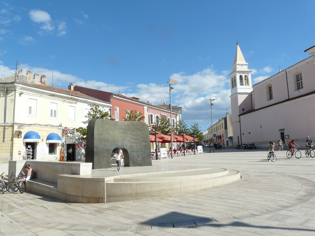 クロアチア世界遺産6選！豊かな自然と中世の街並みを楽しめる沿岸都市の魅力に迫る