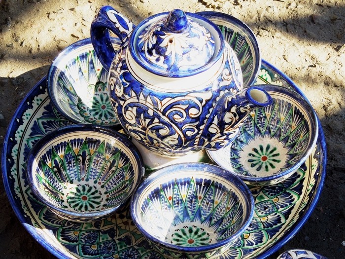 ウズベキスタンで必ず買うべきお土産５選！バザール＆スーパーマーケットを楽しもう
