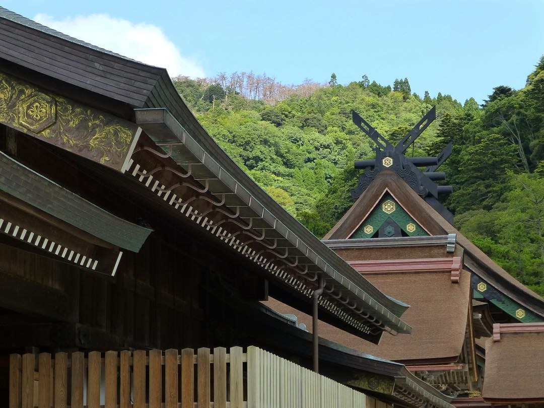 日本屈指の縁結びスポット「出雲大社」で良縁祈願と出雲そばを♪