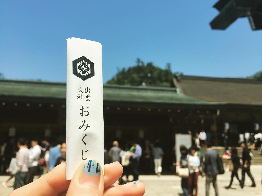 日本屈指の縁結びスポット「出雲大社」で良縁祈願と出雲そばを♪