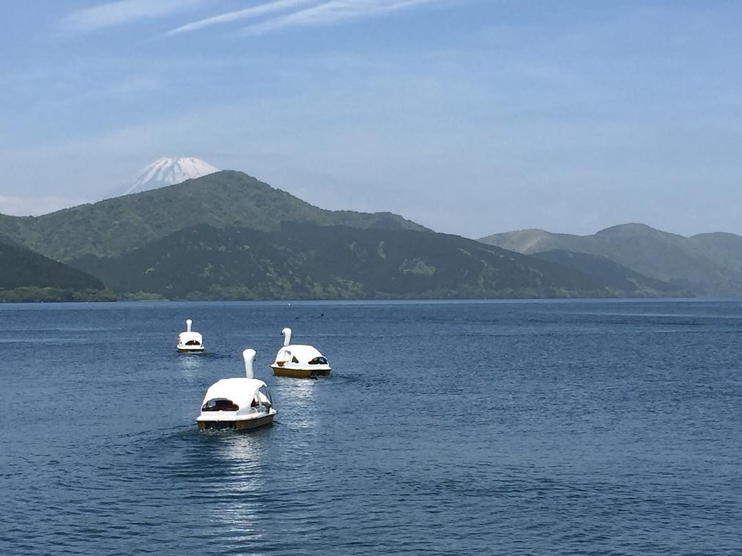 神奈川県箱根観光のハイライト「芦ノ湖」の楽しみ方！富士の裾野の雄大な自然を満喫しちゃお