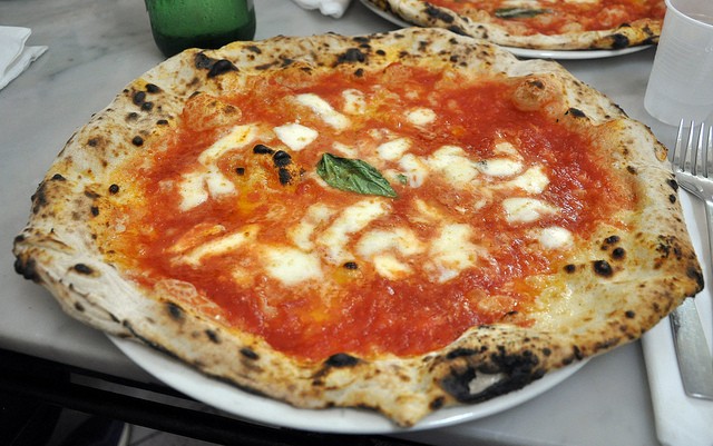 本場のナポリピッツァを食べるならココ！安くて美味しい老舗ピッツェリア厳選3店
