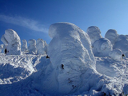 冬がもたらす絶景！山形「蔵王の樹氷」はモンスター級に美しかった