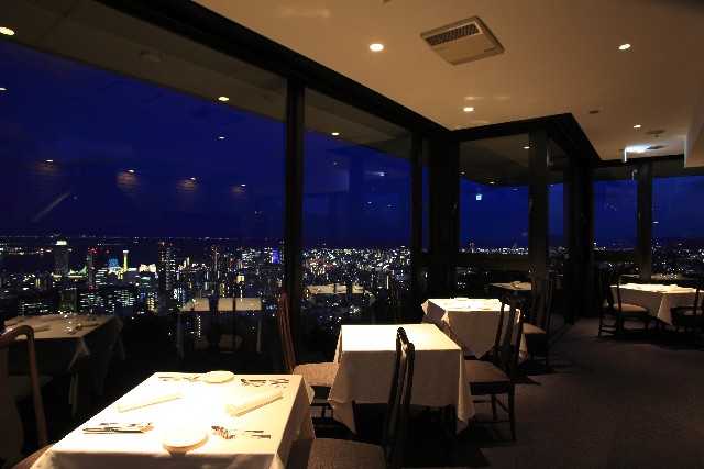  神戸で夜景が見られるレストラン厳選3店！デートや特別な日にぴったり