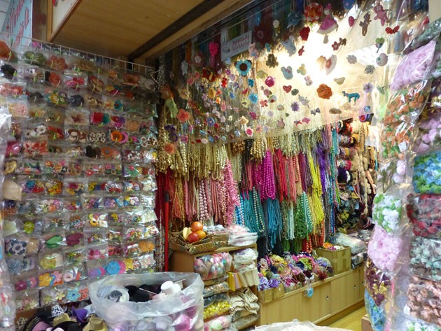 韓国・香港・中国の問屋街で洋服を買い物！激安で品揃え豊富！