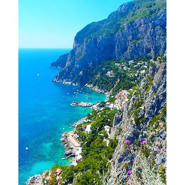 【南イタリア・カプリ島】魅惑の島リゾート特集～グルメ・絶景・ショッピング～