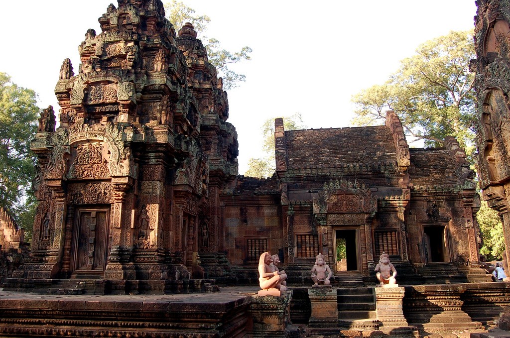 カンボジア・シェムリアップ市内から2時間以内で行ける郊外遺跡を紹介