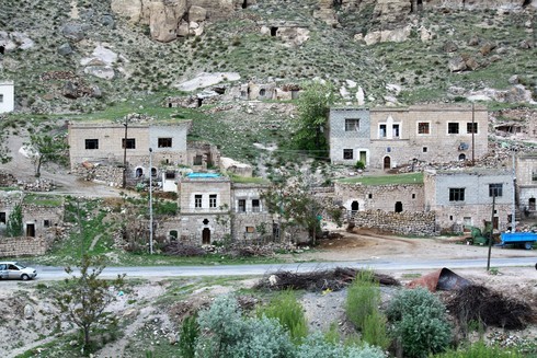 村全体が教会に！トルコ・カッパドキア観光で行きたい「ソアンルの谷」とは？