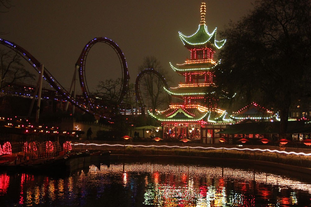 世界最古のテーマパーク！デンマーク・コペンハーゲンのチボリ公園