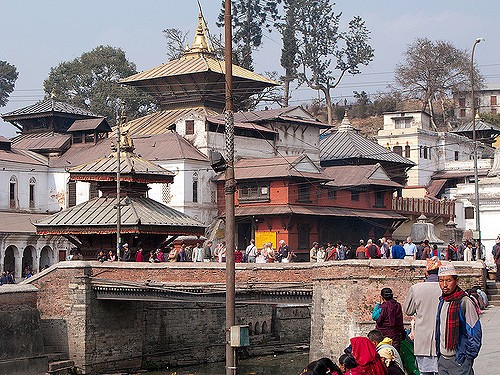 仏教とヒンドゥー教が共存！ネパール神秘の地・カトマンズの谷