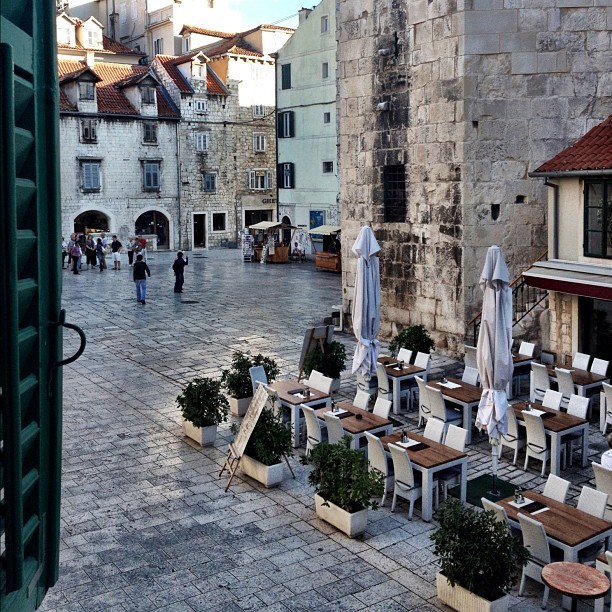 今と昔が混在する街クロアチア・スプリットの街歩きスポット