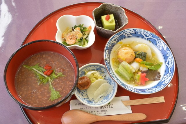 奈良県のホッとできるご当地グルメ「茶粥」が食べられるオススメのお店5選