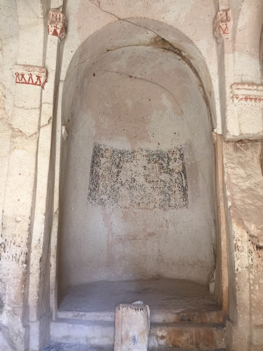 トルコ・オルタヒサールの穴場観光スポット！壁の中から小人が逃げ出す「ハラッチ修道院」