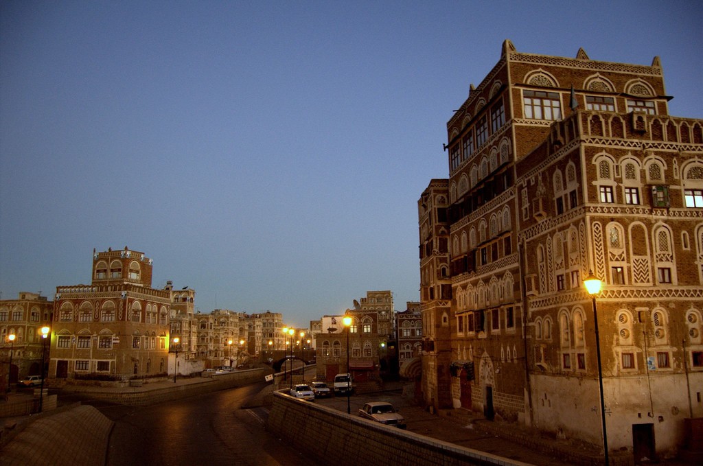 イエメンのサナア旧市街がまるでチョコレートと砂糖で作られた街並み！