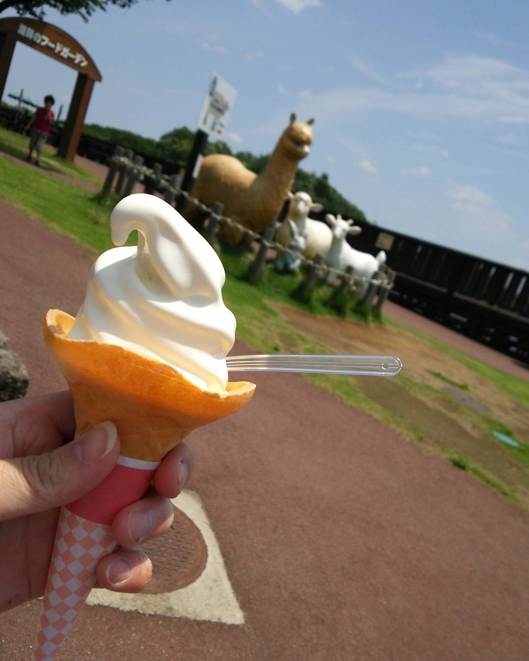 那須高原でソフトクリーム！新鮮な牛乳で作る絶品アイスをいただくならコチラにレッツゴー