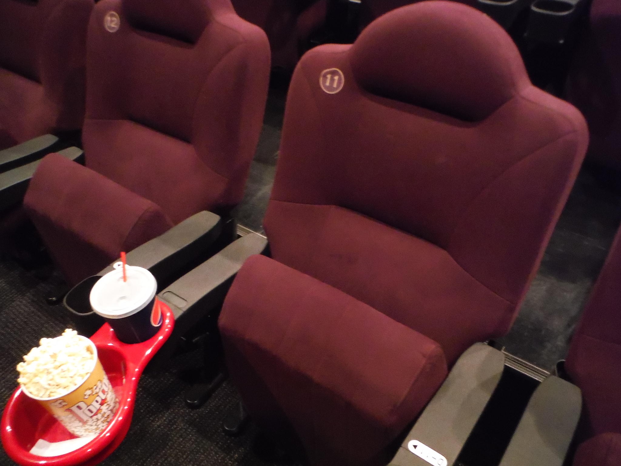 新宿で映画を観るなら「バルト 9」へ！デートにも最適♪