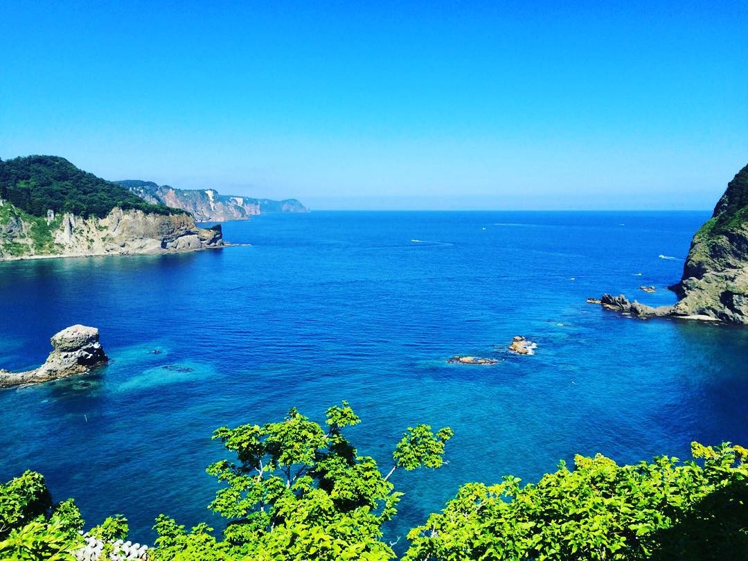 北海道・積丹半島に観光へ！ブルーがまぶしい絶景の魅力をご紹介