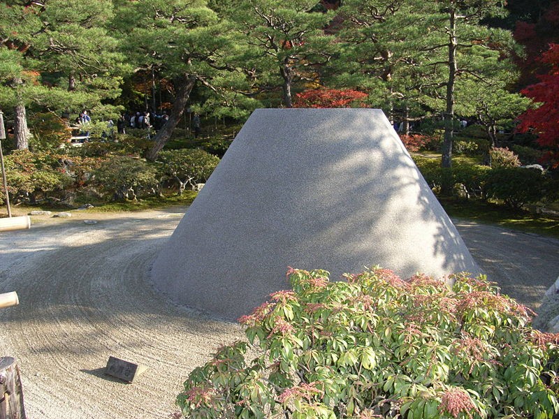 京都・銀閣寺は建造までの歴史を知るともっとおもしろい！