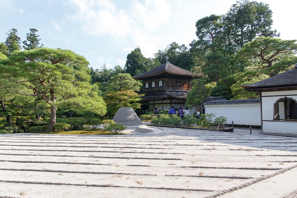 京都・銀閣寺は建造までの歴史を知るともっとおもしろい！