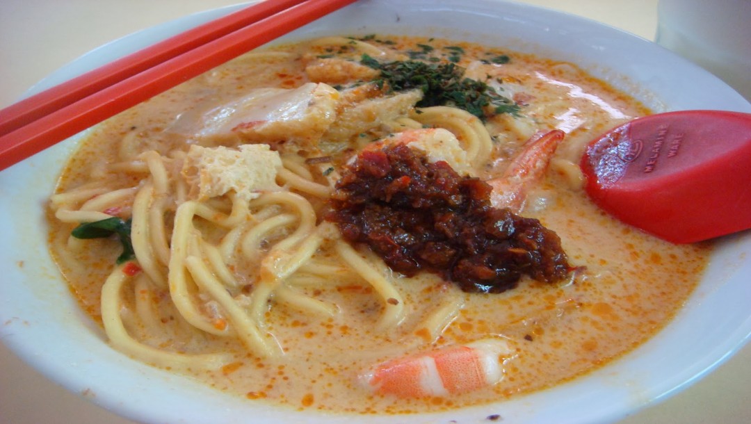 マレーシア・シンガポール料理のラクサ！人気５種類食べ比べてみました