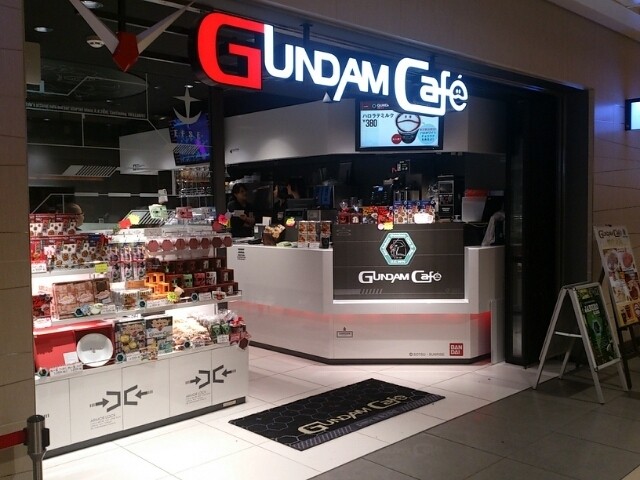 ガンダムカフェ東京駅店でガンダムの世界に浸ってみよう！