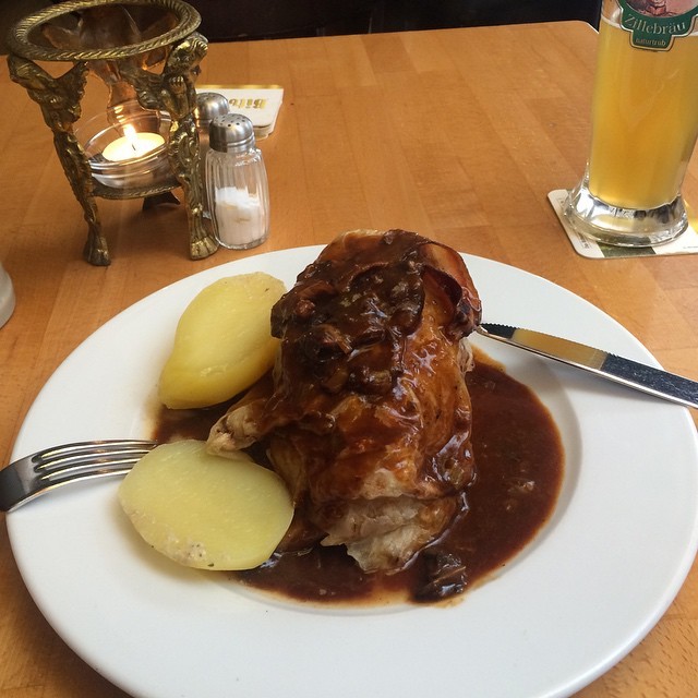 ドイツ・ベルリンのレストランで伝統の味を楽しもう！老舗のドイツ料理まとめ
