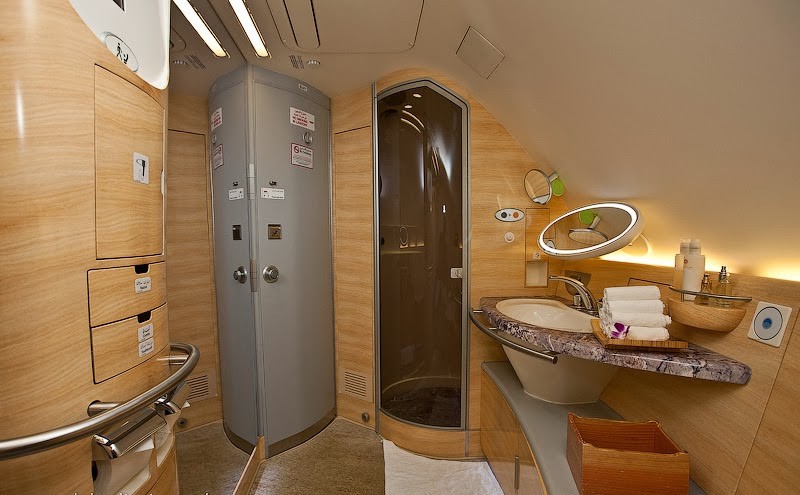 「エアバスＡ380」は人生で一度は乗りたい二階建て巨大旅客機！