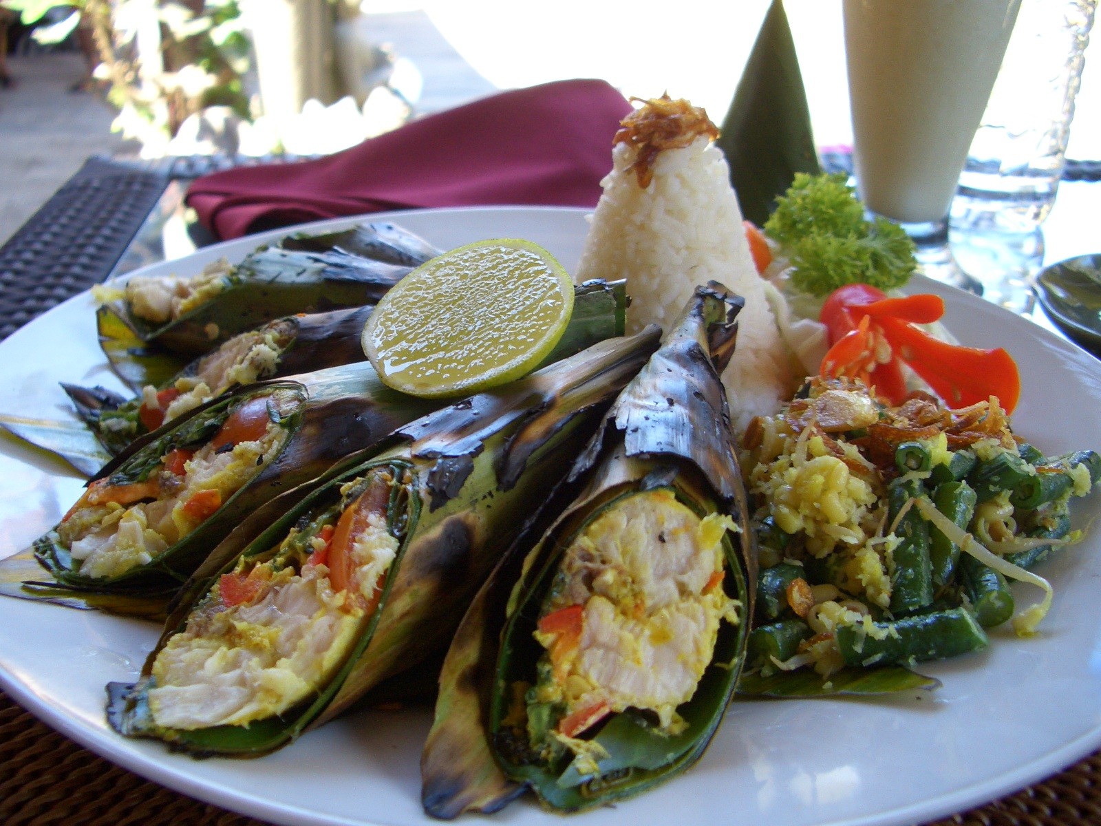 【インドネシア料理】バリ島で食べるべきバリニーズ・ローカルグルメ！