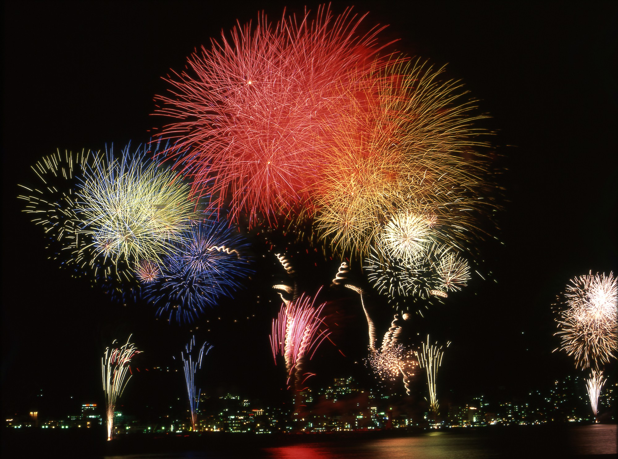 2016年行くべき東海の花火大会！まだ間に合う♪