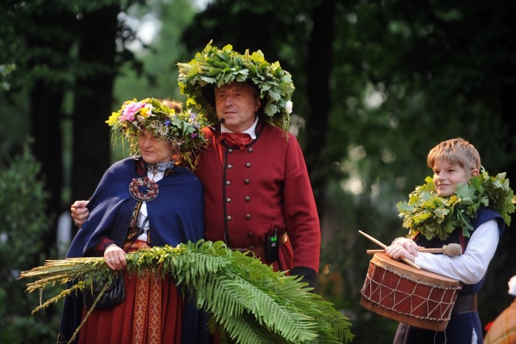 北ヨーロッパ・ラトビアの夏至祭とは？観光におすすめ！
