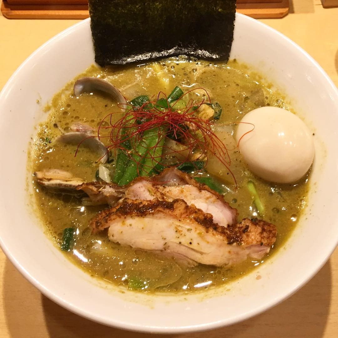 秋葉原で行列の絶えないラーメン店「くろき」リニューアル後のメニューはもう食べた？