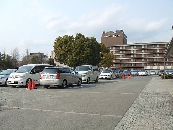 西本願寺へのアクセス方法と駐車場情報まとめ！