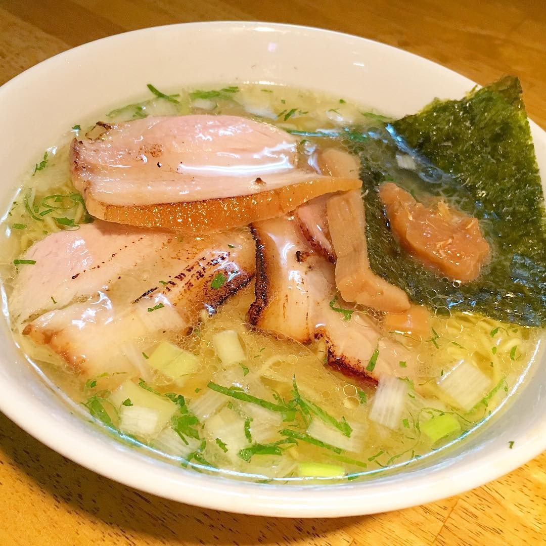 池袋駅東口のおすすめラーメン店5選！こってりからあっさりまで