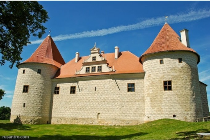 ラトビアの「ルンダーレ宮殿」はバルトのヴェルサイユと呼ばれるほど美しき宮殿！