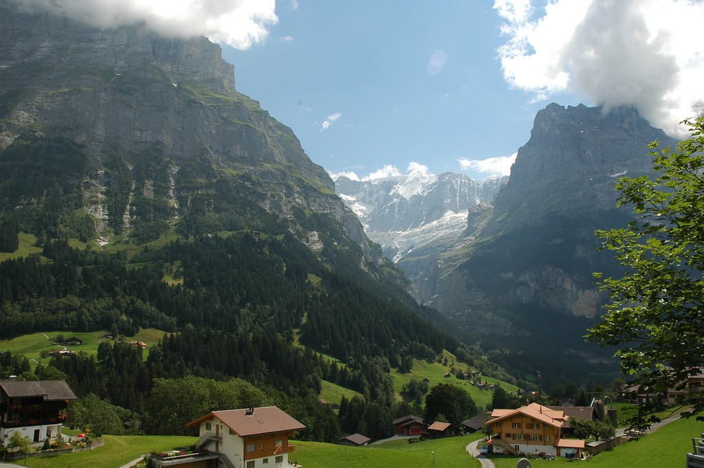 スイスのおすすめ展望台スポット4選！氷河・名峰の迫力を感じたい！