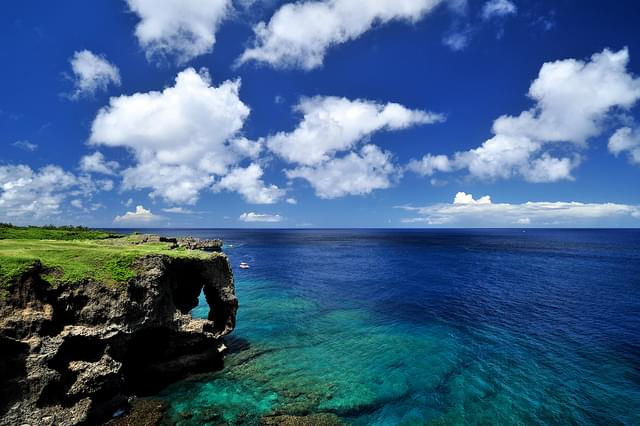 沖縄西海岸の世界遺産に絶景！リゾートエリアのおすすめスポット紹介