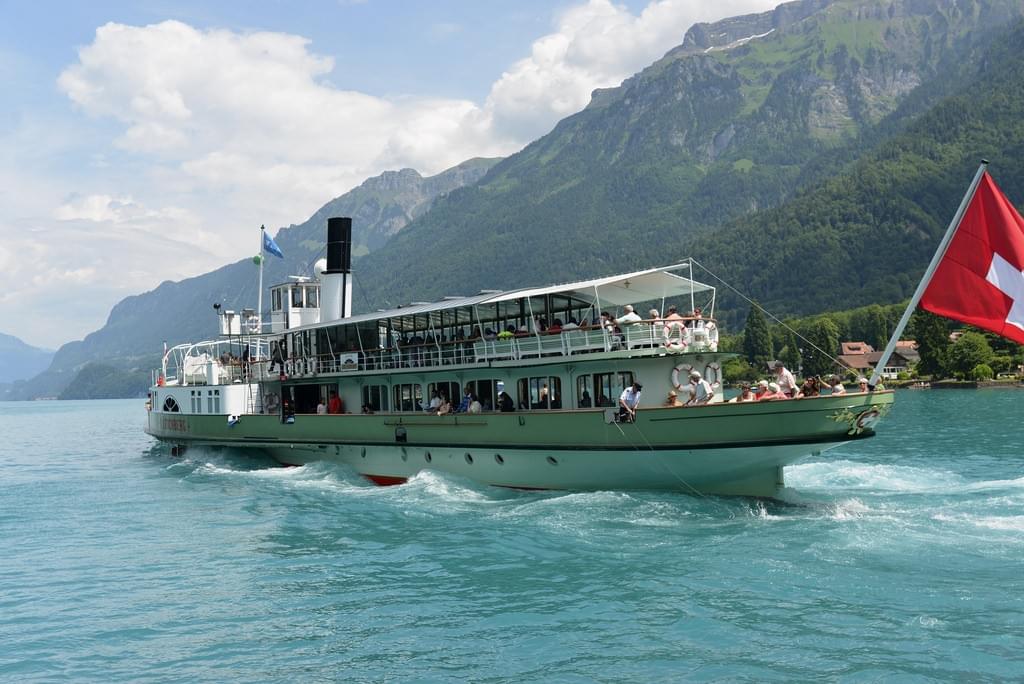 スイス・ブリエンツ観光の旅！鉄道や遊覧船で大自然をめぐろう