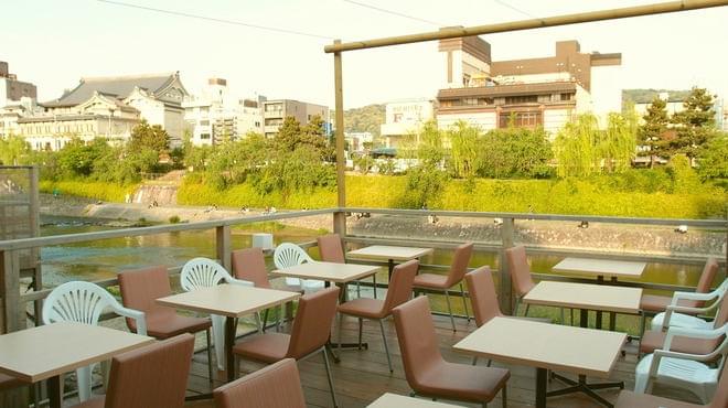 京都観光で鴨川・川床体験を楽しむ！コスパの良い人気店おすすめ5選