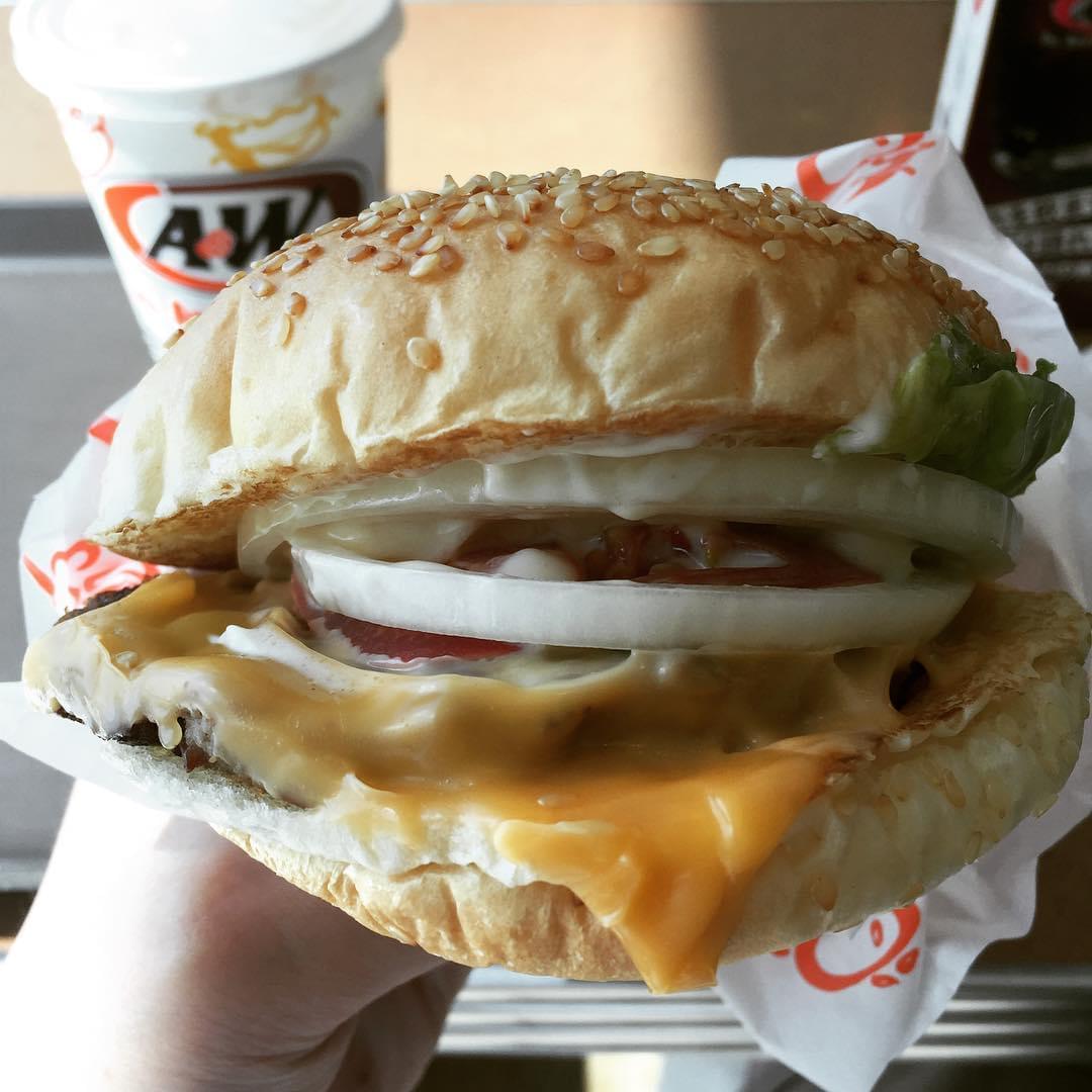 出発前に定番沖縄料理を！那覇空港のおすすめレストラン５選