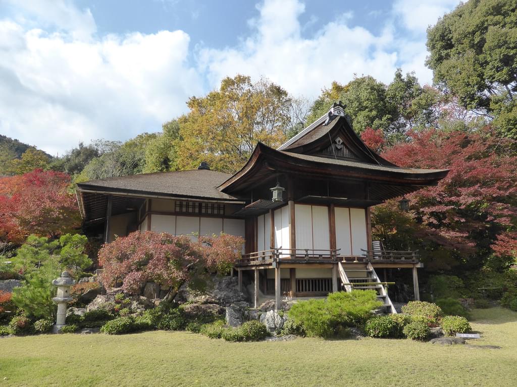 京都嵐山の静ひつな竹林の道、見どころとアクセス途中のお楽しみ