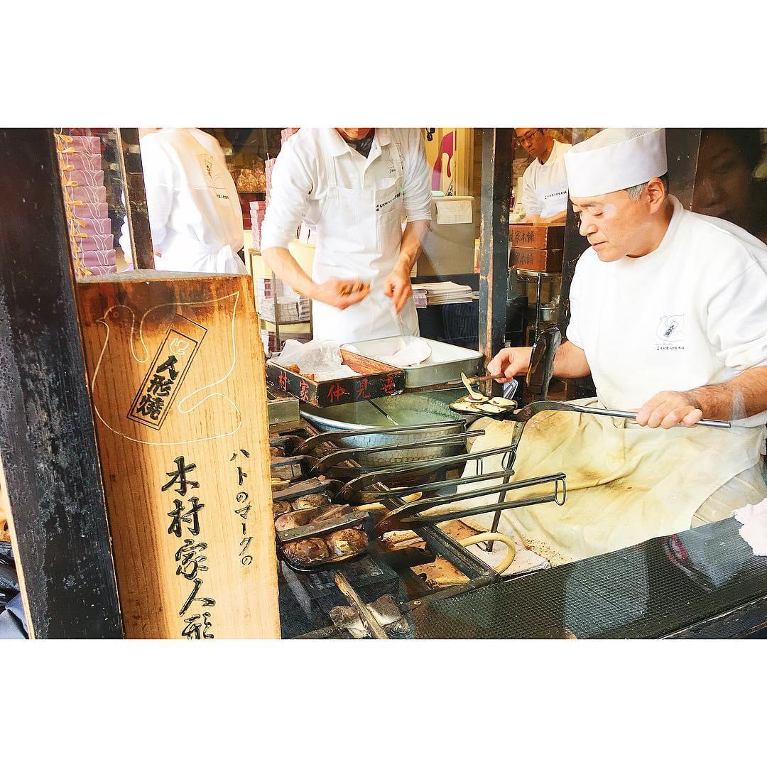 浅草観光でおすすめ！浅草寺仲見世の浅草グルメ＆商店５選