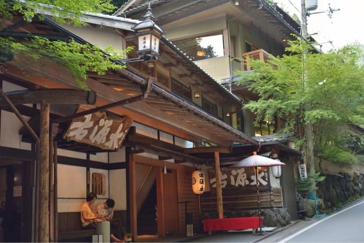 京都の夏は川床で！貴船でいただくオススメの川床料理のお店5選