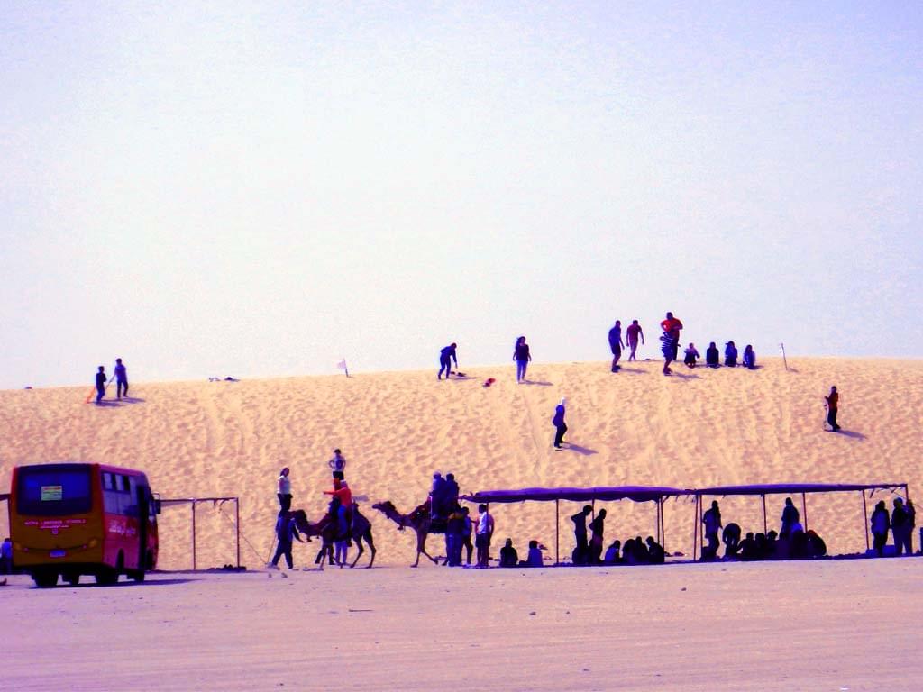 エジプト・カイロから日帰り観光も！ファイユームのピラミッドと自然保護区ワディ・ライヤーンで砂スキーとマイナスイオンを浴びよう